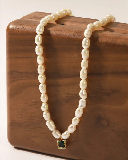 Saint-Tropez Pearl Necklace