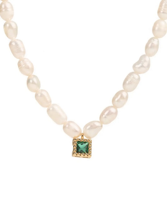 Saint-Tropez Pearl Necklace
