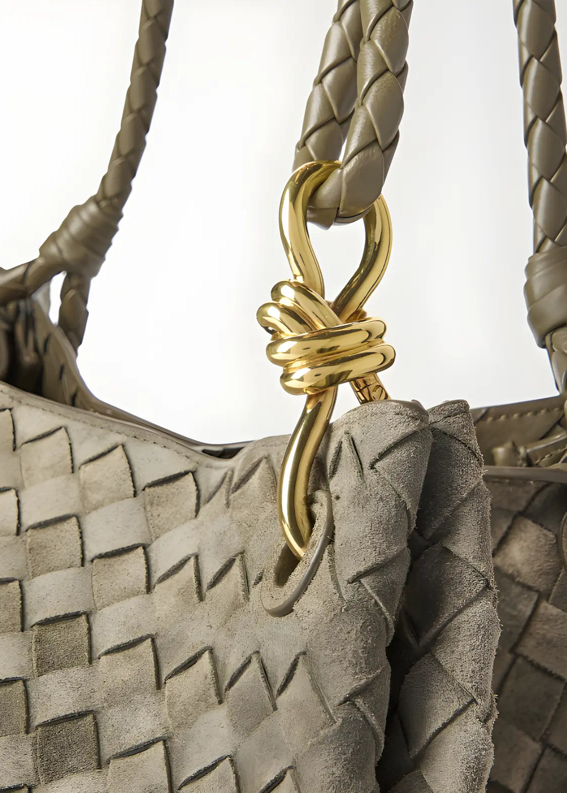 bags milsome vs botega venneta
